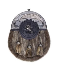 Antique Cantle Seal Skin Sporran with Lion Rampant Badge